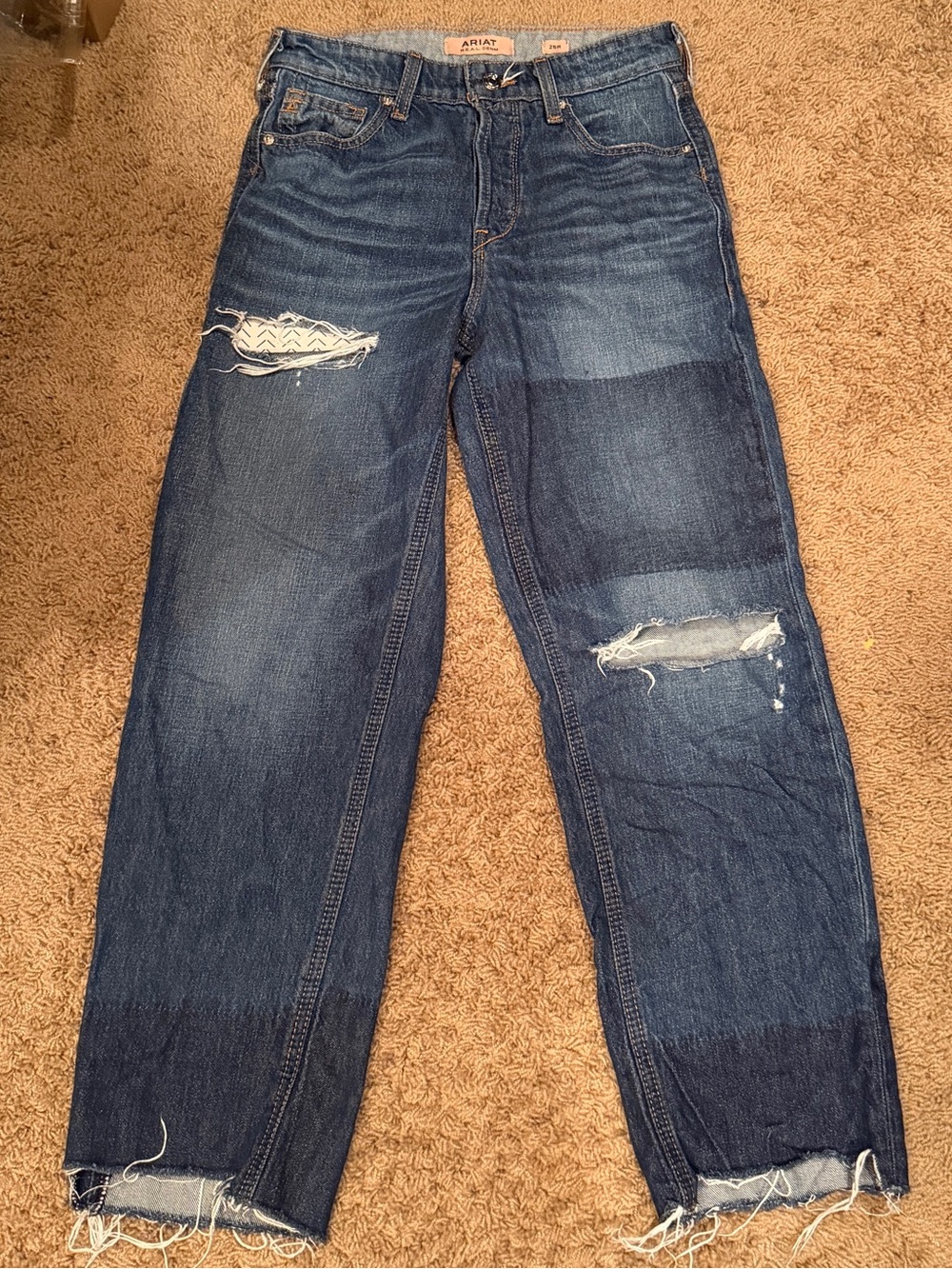 Ariat Women’s Ultra High Rise Relaxed Straight Jeans Size 25R